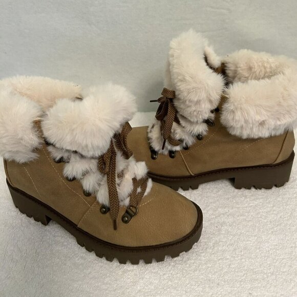 NWT*Unionbay Kacie Soft Faux Fur Suede Lace Up Dark Tan Ankle Boots 2" Heel-7.5 - Picture 4 of 14